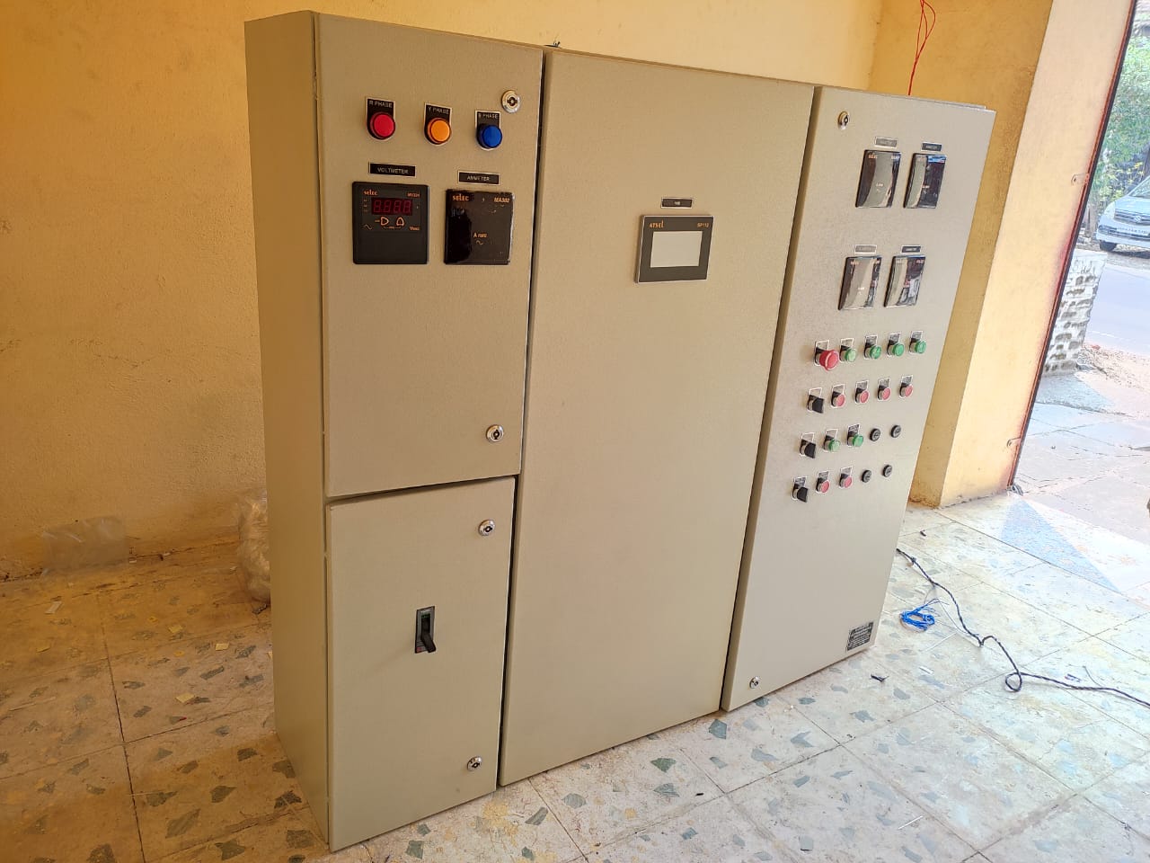 Control Panel Instrumentation at Site